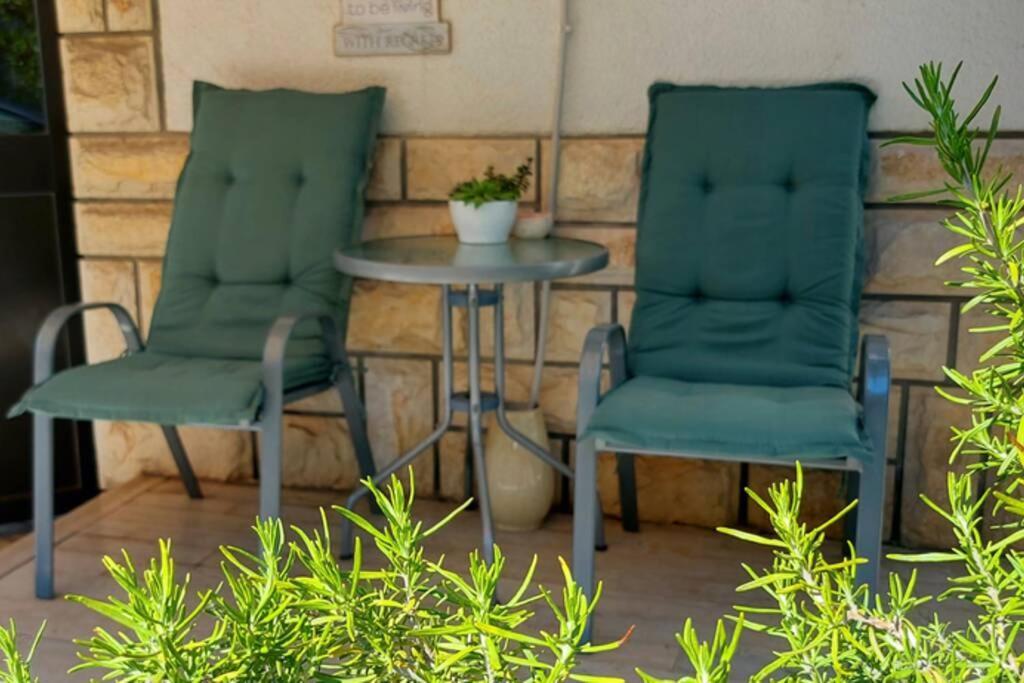 Apartment Vinotoc Izola Εξωτερικό φωτογραφία